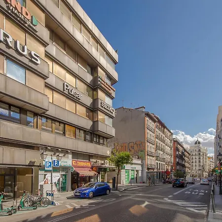 Malasaña cálida para 4, ven a San Bernardo 20 E3-2